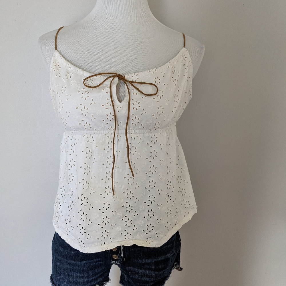 Y2k Moda International white floral cami tank top